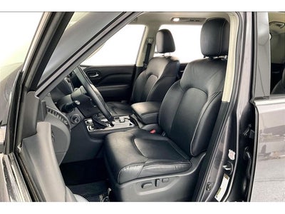 2024 INFINITI QX80 LUXE