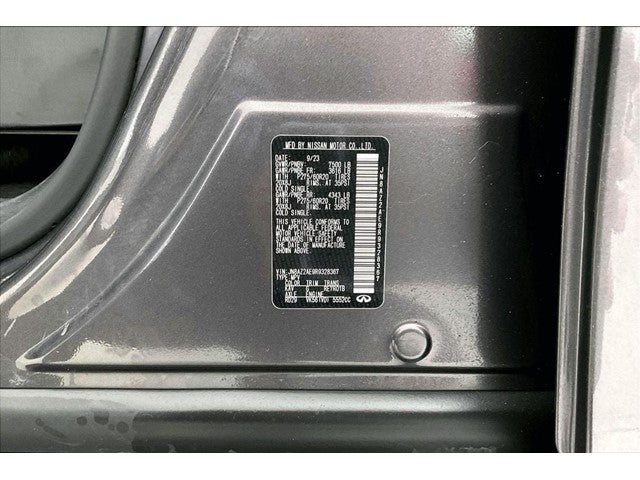 2024 INFINITI QX80 LUXE