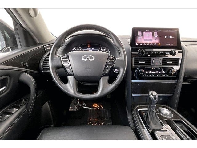 2024 INFINITI QX80 LUXE