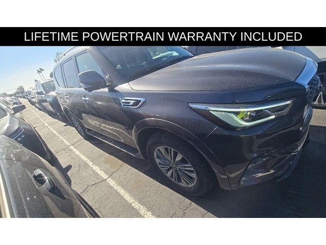 2024 INFINITI QX80 LUXE
