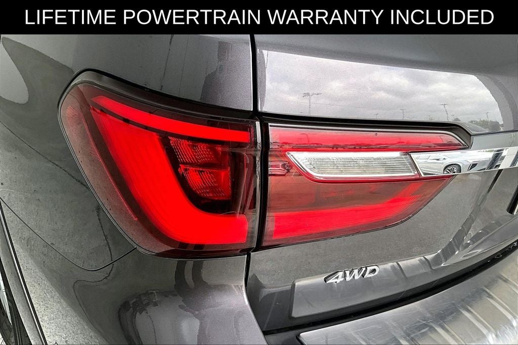 2024 INFINITI QX80 LUXE