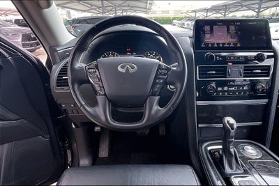 2024 INFINITI QX80 LUXE