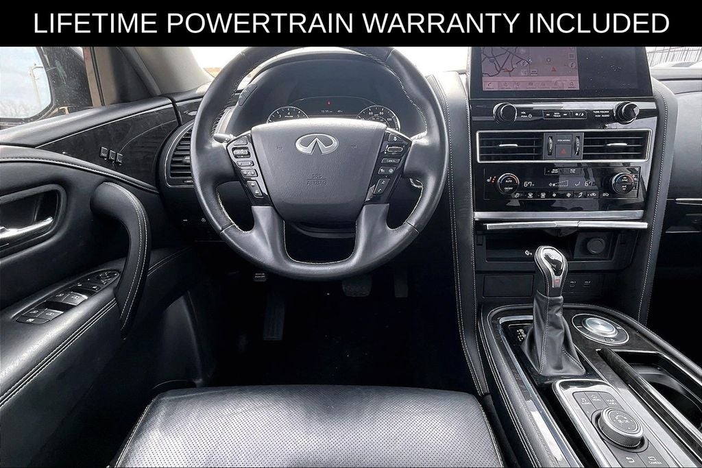 2024 INFINITI QX80 LUXE