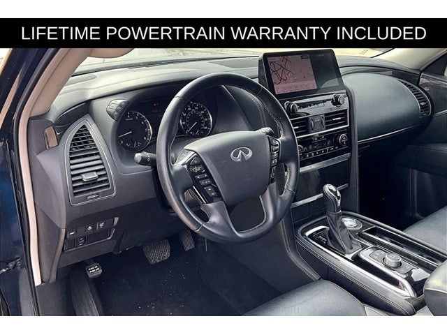 2024 INFINITI QX80 LUXE