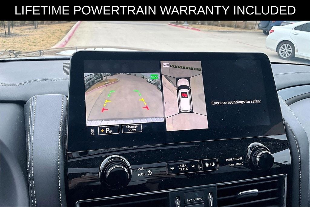 2024 INFINITI QX80 LUXE