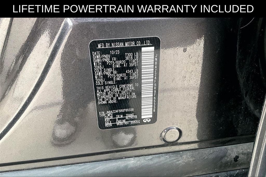 2024 INFINITI QX80 LUXE