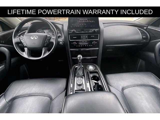 2024 INFINITI QX80 LUXE