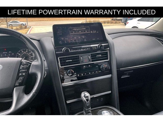 2024 INFINITI QX80 LUXE