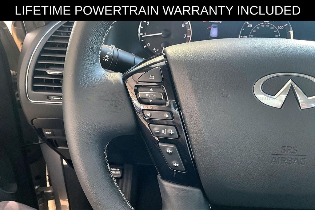 2023 INFINITI QX80 LUXE