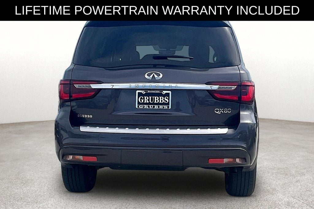 2024 INFINITI QX80 LUXE