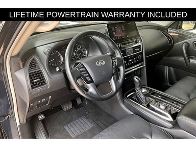 2024 INFINITI QX80 LUXE