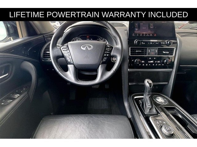 2024 INFINITI QX80 LUXE