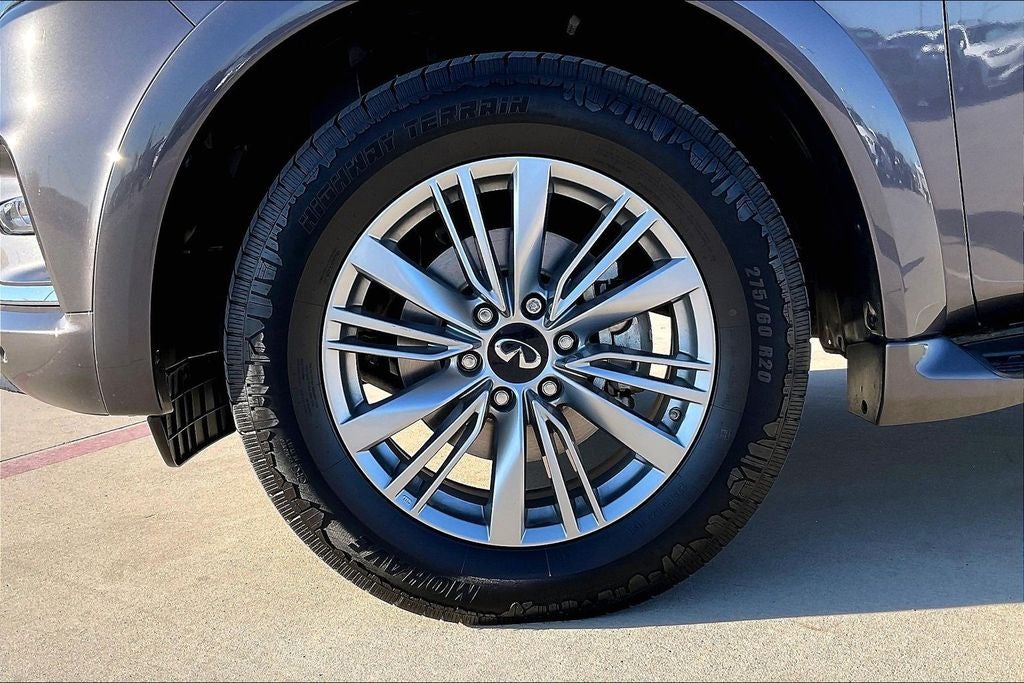 2022 INFINITI QX80 LUXE