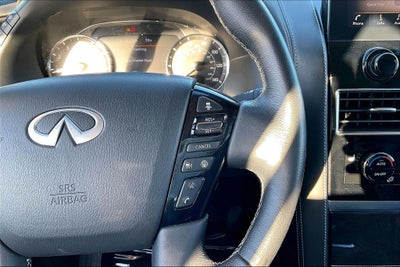 2022 INFINITI QX80 LUXE