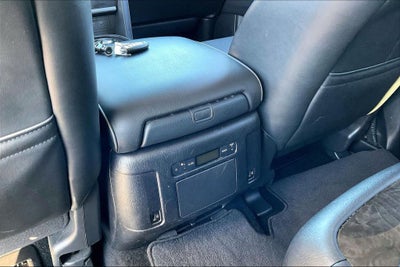 2022 INFINITI QX80 LUXE