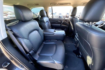 2022 INFINITI QX80 LUXE