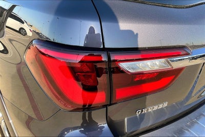 2022 INFINITI QX80 LUXE