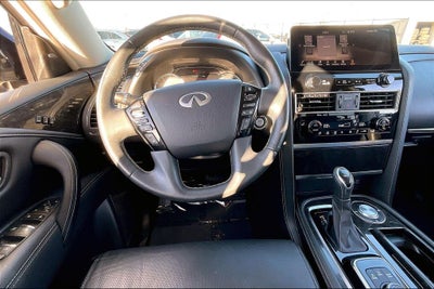 2022 INFINITI QX80 LUXE