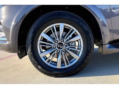 2022 INFINITI QX80 LUXE