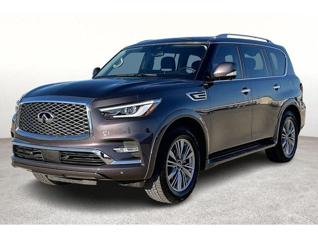2022 INFINITI QX80 LUXE
