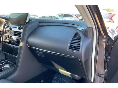 2022 INFINITI QX80 LUXE