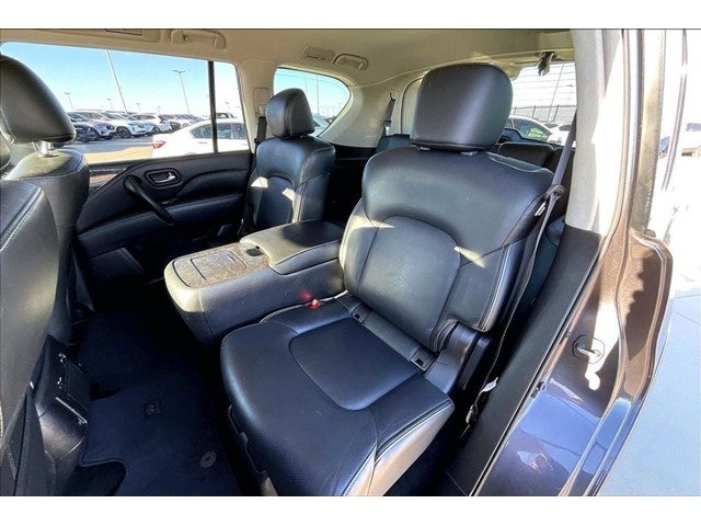 2022 INFINITI QX80 LUXE