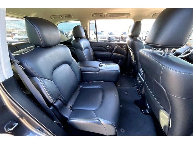 2022 INFINITI QX80 LUXE