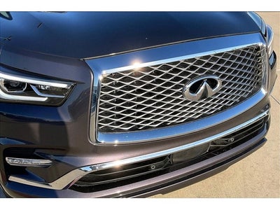 2022 INFINITI QX80 LUXE