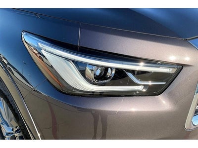 2022 INFINITI QX80 LUXE