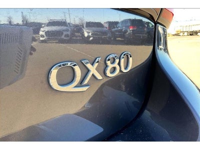2022 INFINITI QX80 LUXE