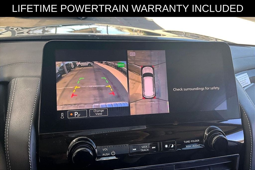 2024 INFINITI QX80 LUXE