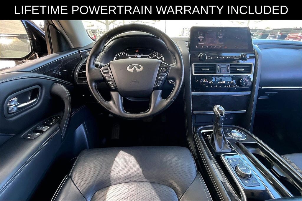 2024 INFINITI QX80 LUXE