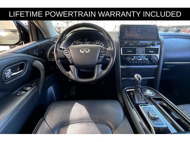 2024 INFINITI QX80 LUXE