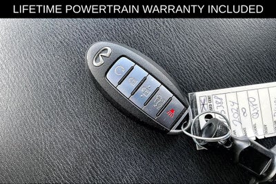 2024 INFINITI QX80 LUXE