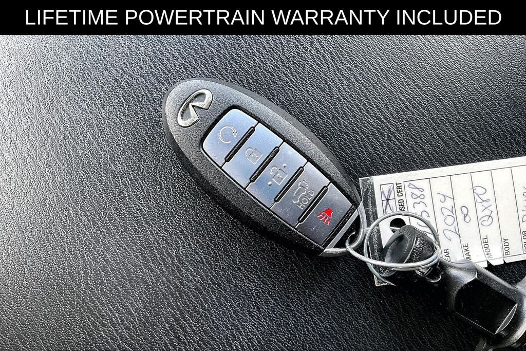 2024 INFINITI QX80 LUXE