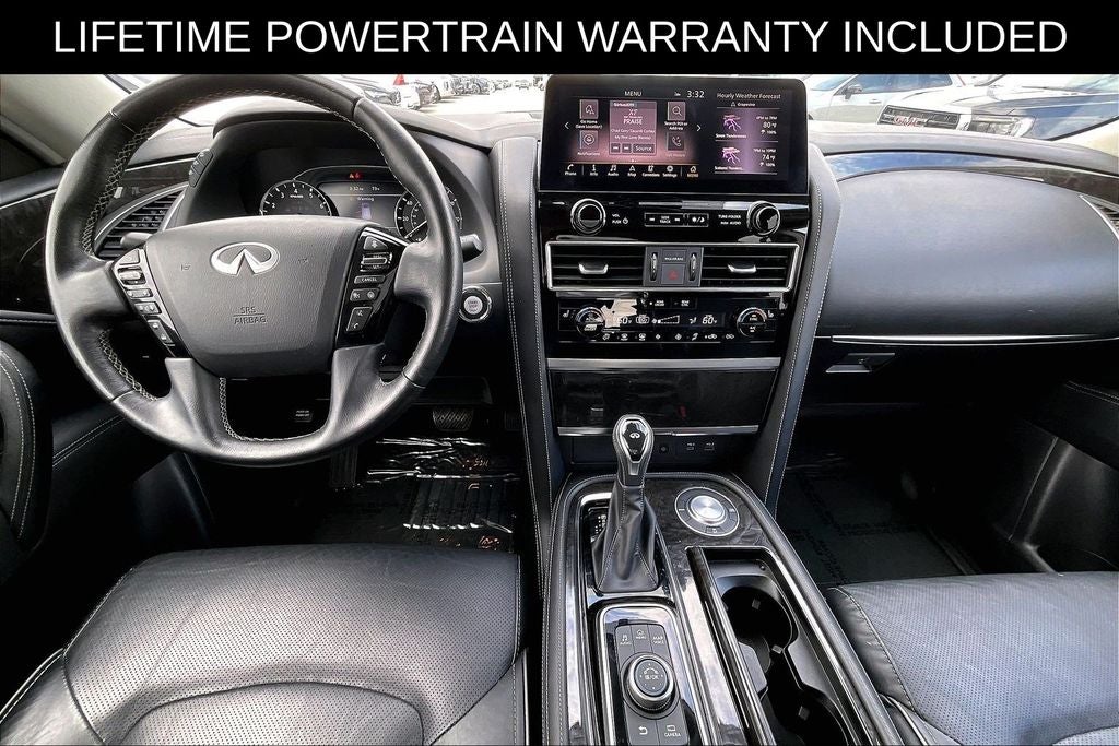 2024 INFINITI QX80 LUXE