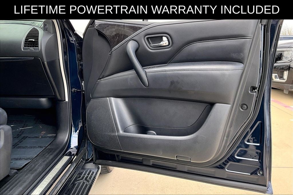 2024 INFINITI QX80 LUXE