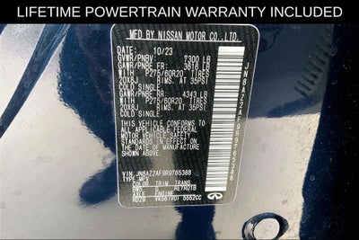 2024 INFINITI QX80 LUXE