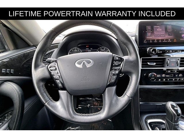 2024 INFINITI QX80 LUXE