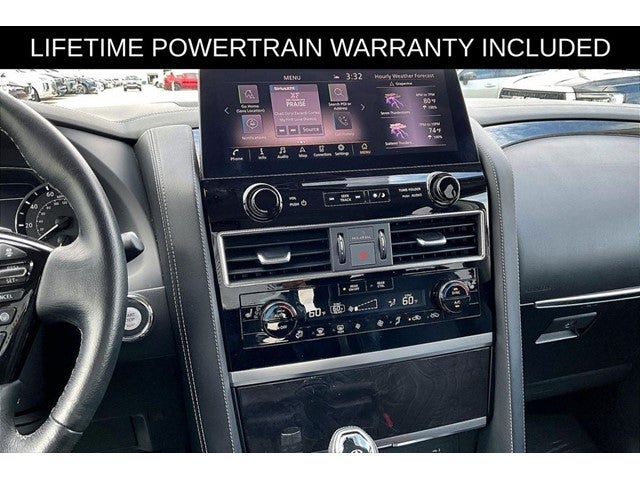 2024 INFINITI QX80 LUXE