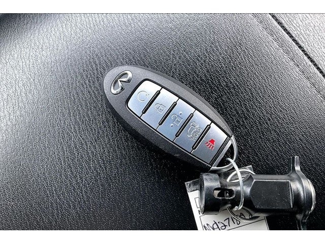 2021 INFINITI QX80 Sensory