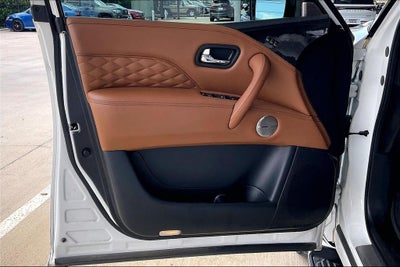 2024 INFINITI QX80 Sensory