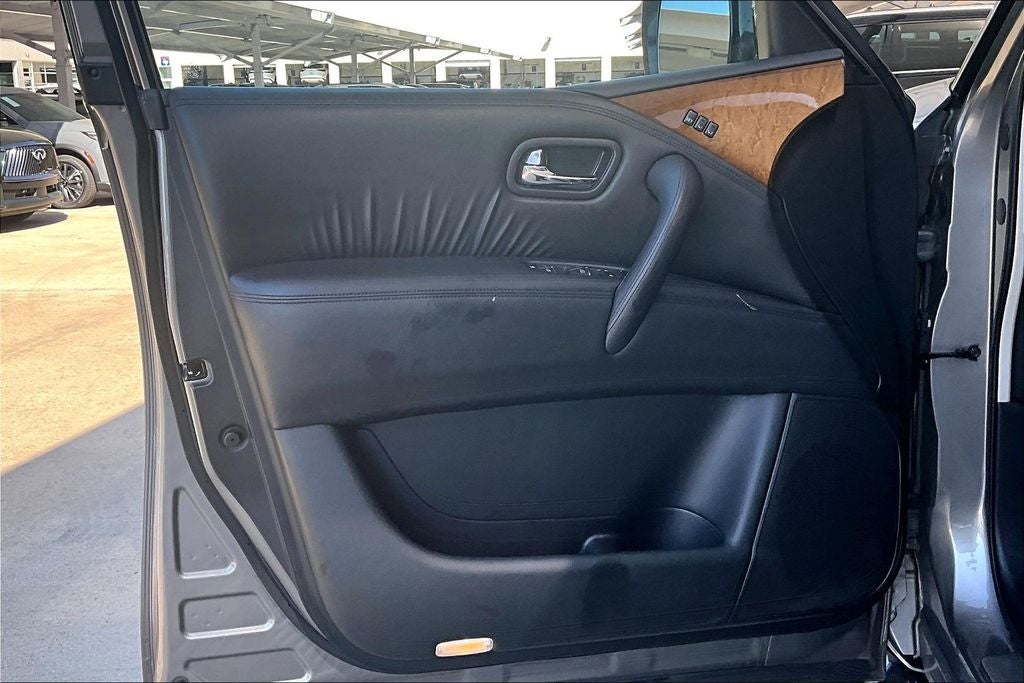 2014 INFINITI QX80 Base