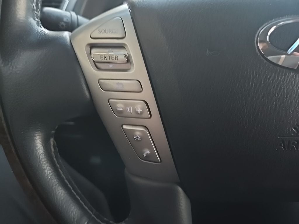 2017 INFINITI QX80 Base