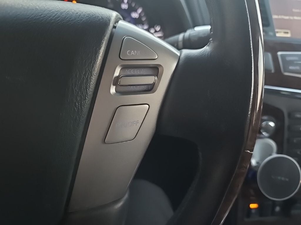 2017 INFINITI QX80 Base