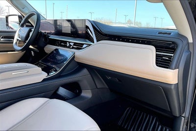 2025 INFINITI QX80 PURE