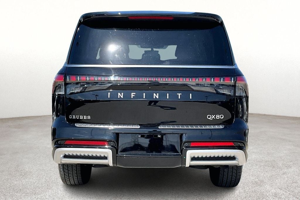 2025 INFINITI QX80 PURE