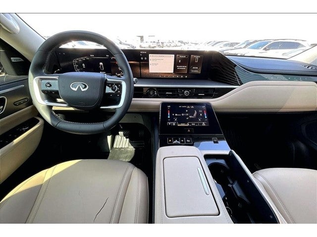 2025 INFINITI QX80 PURE