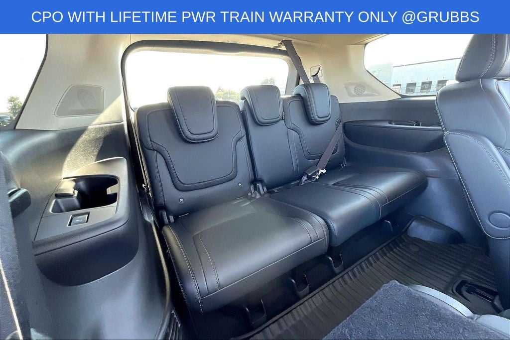 2025 INFINITI QX80 PURE