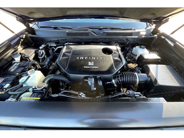 2025 INFINITI QX80 PURE